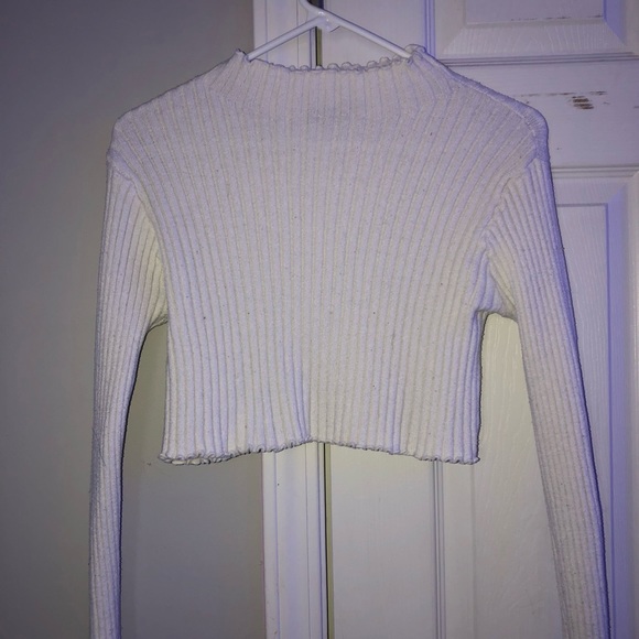 shein cropped long sleeves turtleneck . - Picture 2 of 7